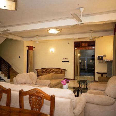 Marathona Tourist Resort - Anuradhapura Kültér fotó