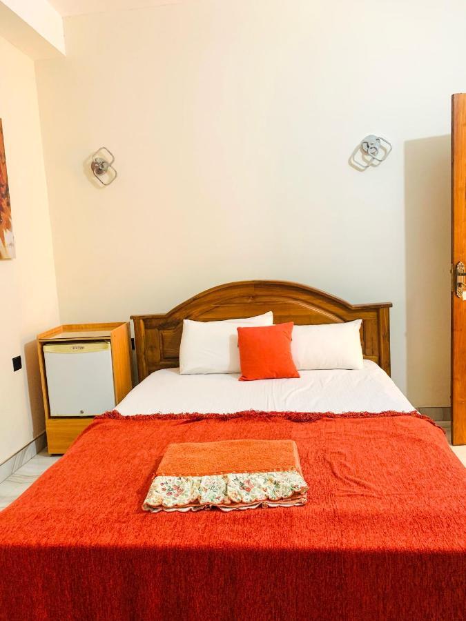 Marathona Tourist Resort - Anuradhapura Kültér fotó