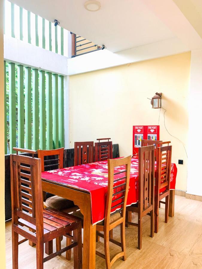 Marathona Tourist Resort - Anuradhapura Kültér fotó