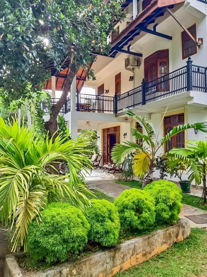 Marathona Tourist Resort - Anuradhapura Kültér fotó