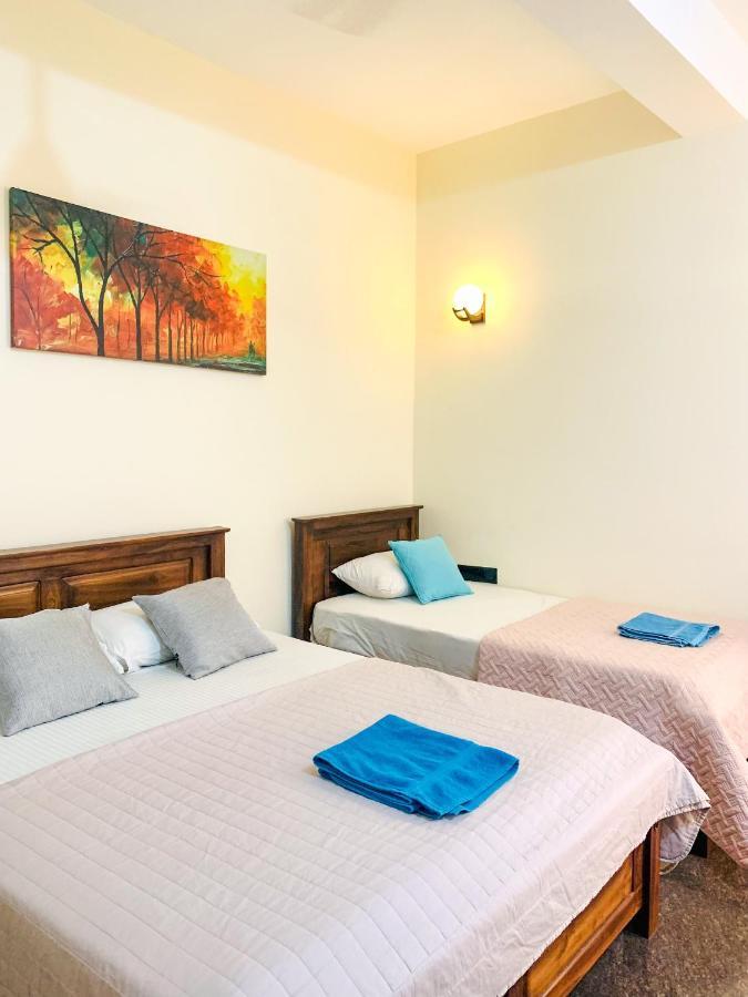 Marathona Tourist Resort - Anuradhapura Kültér fotó