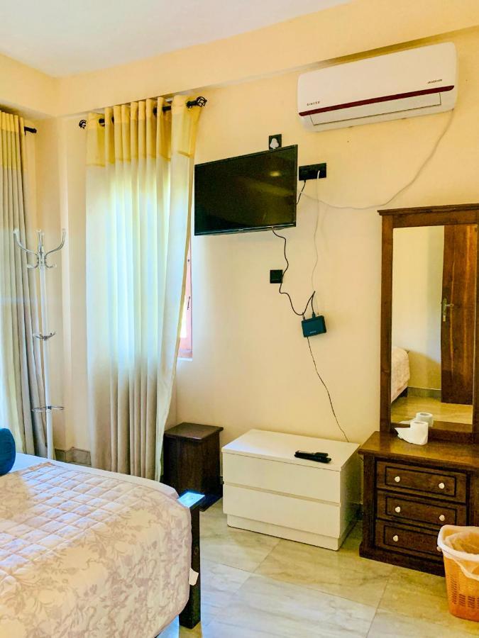 Marathona Tourist Resort - Anuradhapura Kültér fotó