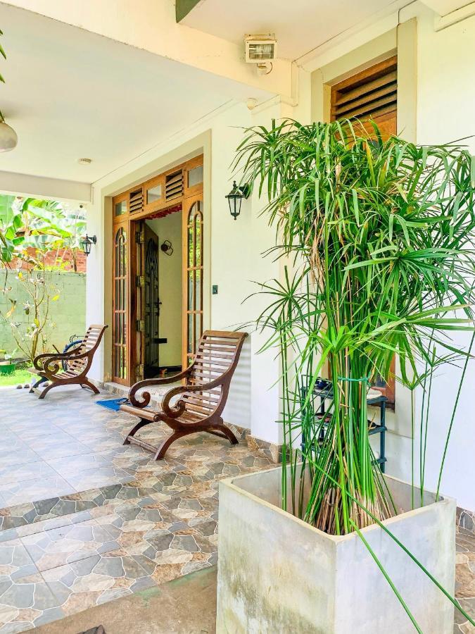 Marathona Tourist Resort - Anuradhapura Kültér fotó