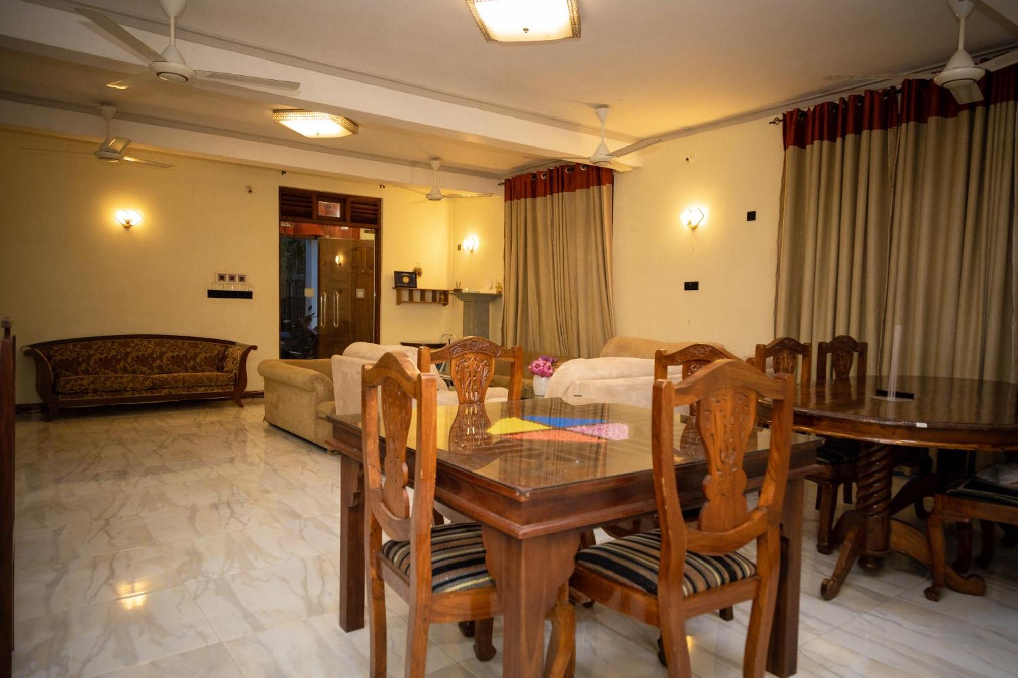 Marathona Tourist Resort - Anuradhapura Kültér fotó